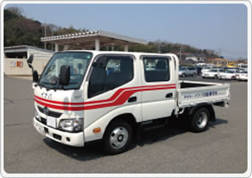 大型二種教習車(イナバ自動車学校)