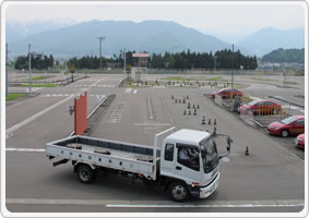 コースも広い♪(取リタイ乗リタイ 六日町自動車学校)