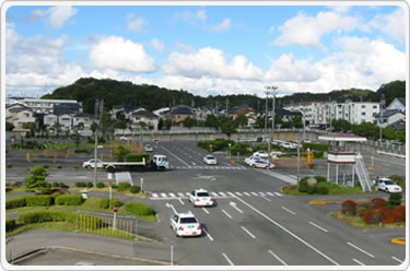 上地自動車学校